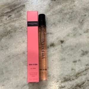 Valentino Born in Roma Pink Eau de Parfum Spray - Travel Size 10 ml